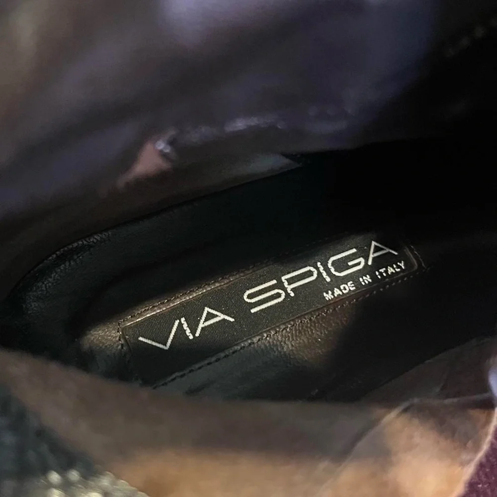 Brown Leather Ankle Boots - Picture 6 of 6